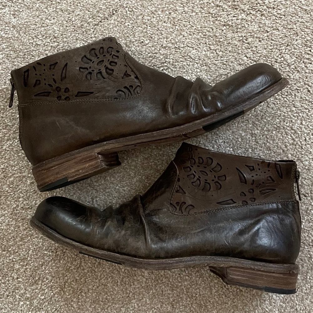 Empresa Italian Leather Booties Distressed Size 37